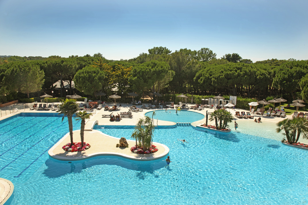 serveis/piscina/piscina-tropical_hlc.jpg